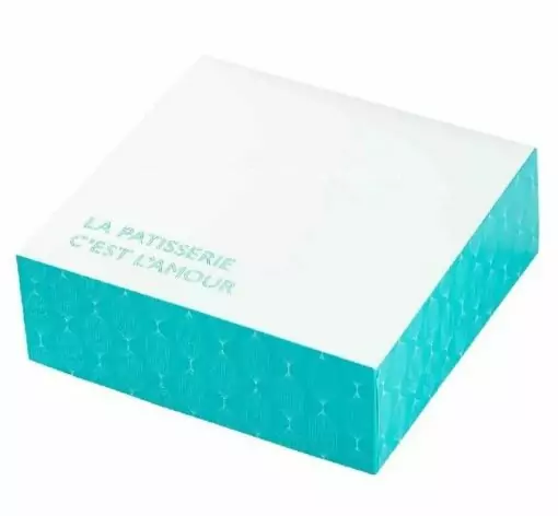 Картонена кутия за 10 парчета торта 22*22*8 см