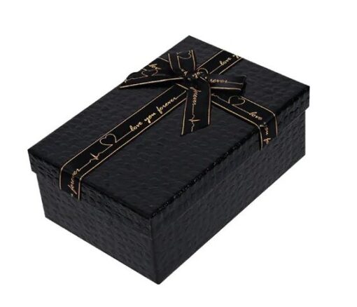 Подаръчна кутия имитация на змийска кожа - черна 18 х 11 х 6 см