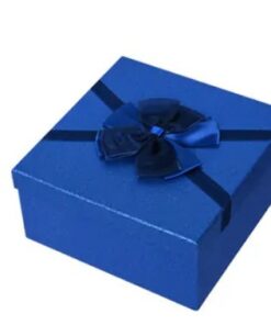 Кутия син брокат /квадрат/ - 15,5 см. х 15,5 см. х 6,5 см.