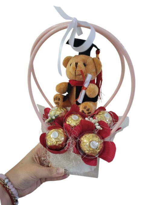 Подаръчен комплект с 5бр бонбони Ferrero Rocher и мече “Честито завършване” #2